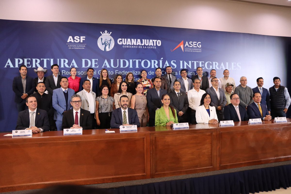 finanzasgente's tweet photo. Para dar certeza de que los recursos federales llegan a donde más se necesitan, bajo el liderazgo de @LibiaDennise reafirmamos la colaboración con la @ASF_Mexico @Aureliano_HPC para una fiscalización oportuna y mayor rendición de cuentas.

Cuentas claras, finanzas sanas. https://t.co/pUIkdr2zy2