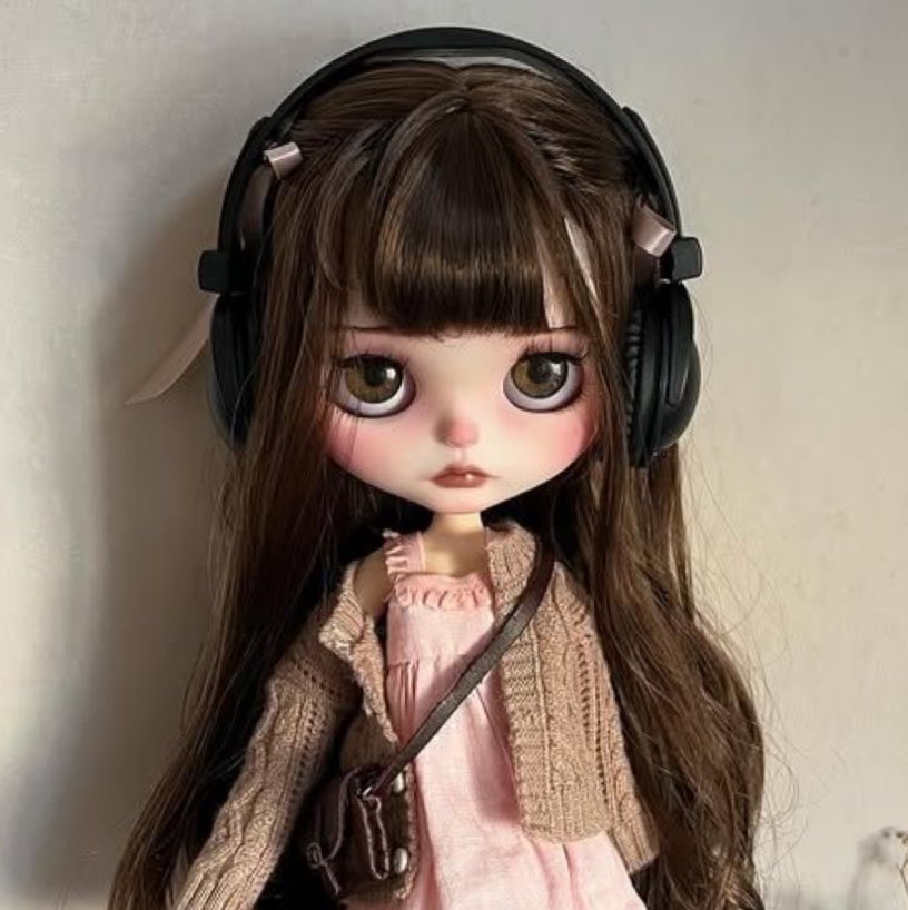 bunnybite03's tweet photo. here to flirt <3

• 22
• she/her
• bi
• switch (99% sub)
• music, book, movie lover
• DMs open https://t.co/wERSIpRKkm
