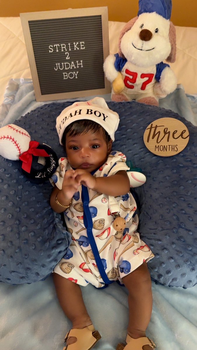 hidafitzshae's tweet photo. strike 2 in with 3⚾️❤️ 
#JudahBoy3months https://t.co/Oh7pgdviXx