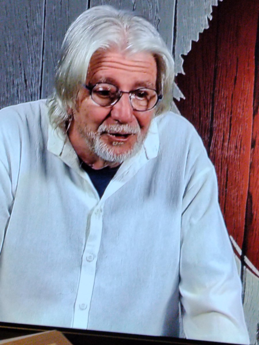 Mecachis11's tweet photo. Persona evolucionada
#firstdates2s https://t.co/XZsWIg48TA