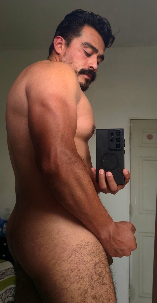 chrisoft07's tweet photo. 💪😏 https://t.co/QJxaumwmTV