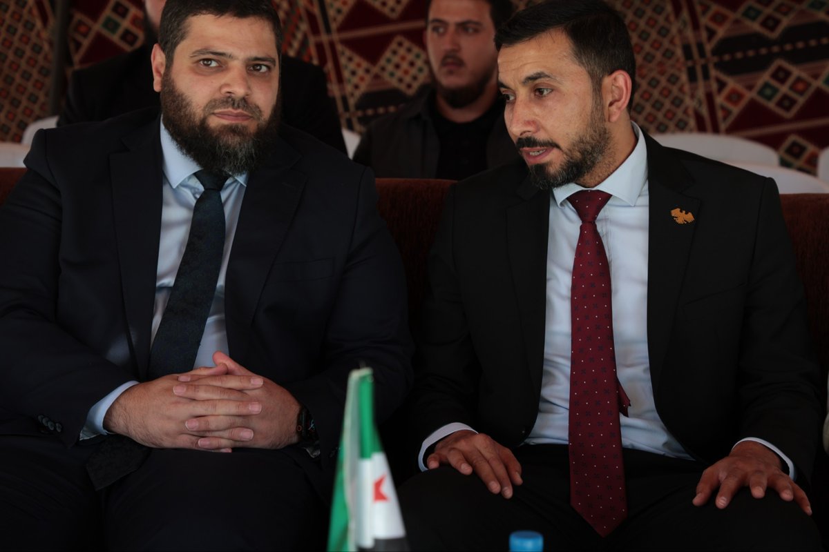 SyrianPostSY's tweet photo. افتتاح مكتب بريد النشابية لتعزيز الخدمات المقدمة لأهالي الغوطة الشرقية، بحضور محافظ ريف دمشق السيد عامر الشيخ، ومدير عام المؤسسة السورية للبريد الأستاذ عماد الدين حمد، ومدير منطقة الغوطة الشرقية محمد علي عامر، إلى جانب عدد من وجهاء وأعيان المنطقة وممثلين عن المجتمع المحلي. https://t.co/e7xzsjtA8a