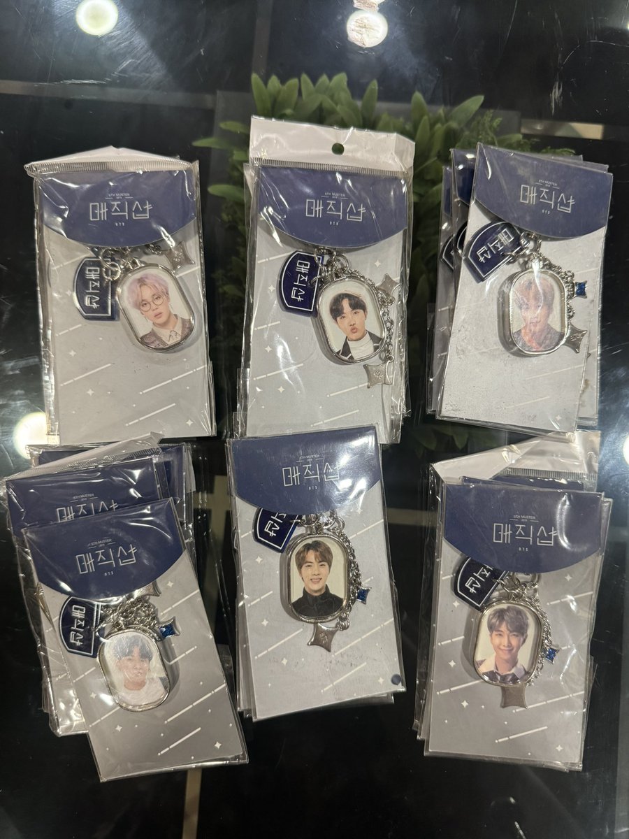 faerizshop's tweet photo. WTS / LFB

Unofficial BTS Merch &amp; Stationery

BTS Mini Keyring 100/pc
Night Lamp 250/pc
Mousepads 65/pc
Washi Tapes 60/roll
Washi Tapes Set (5rolls/box) 75/box
Sticky Notes 45/pc
Sticky Tabs 55/pack

mop gcash, maya, bdo and metrobank
courier jnt / sdd

📍Tanza Cavite https://t.co/VsPuUjvk0I