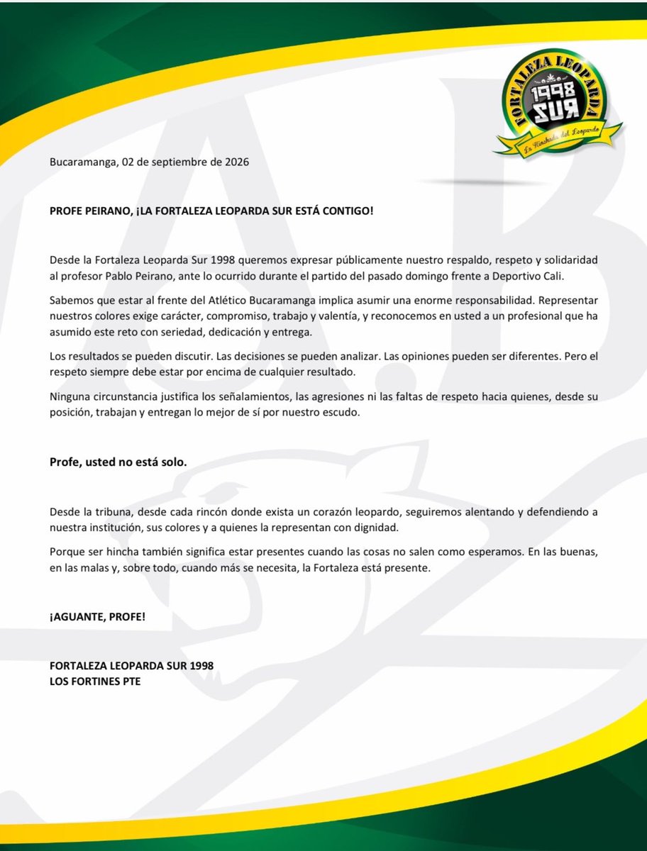 FLSurOficial's tweet photo. 📌Comunicado oficial 

Aquellos que dejan todo por estos colores tendrán siempre el respaldo de la hinchada ✊🏽

Vamos profe Peirano, la Fortaleza está contigo 🔰 https://t.co/smZN80NHbv
