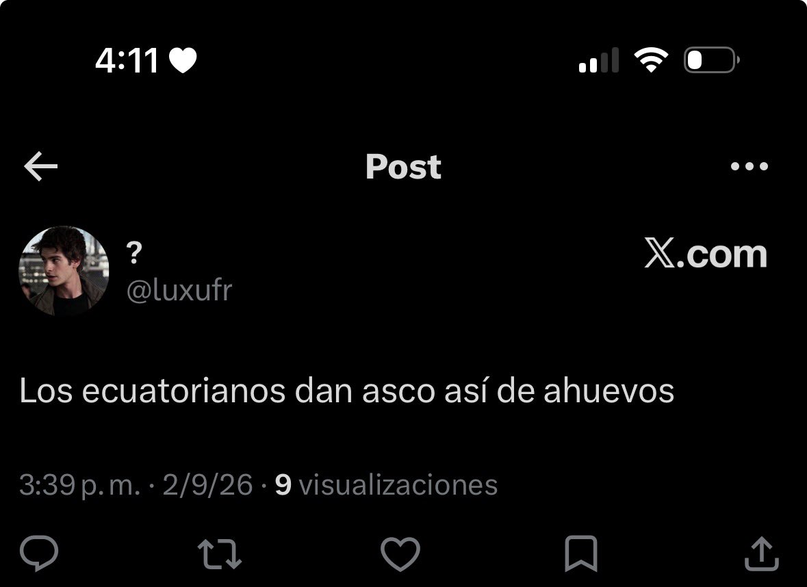 nikizzii's tweet photo. qué se sentirá que esto se haga viral y que lo terminen funando? 👏🏻 https://t.co/bTN1TTRxYs