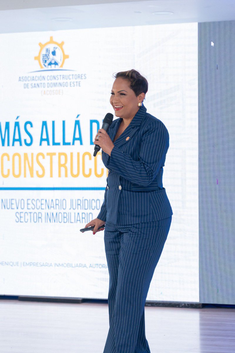 Acosde_'s tweet photo. Compartimos con ustedes diversos momentos de nuestro último Almuerzo Constructivo, una cita con la actualización, el conocimiento y el intercambio de ideas sobre temas de gran relevancia para nuestro sector. https://t.co/hEjGMhmiRU