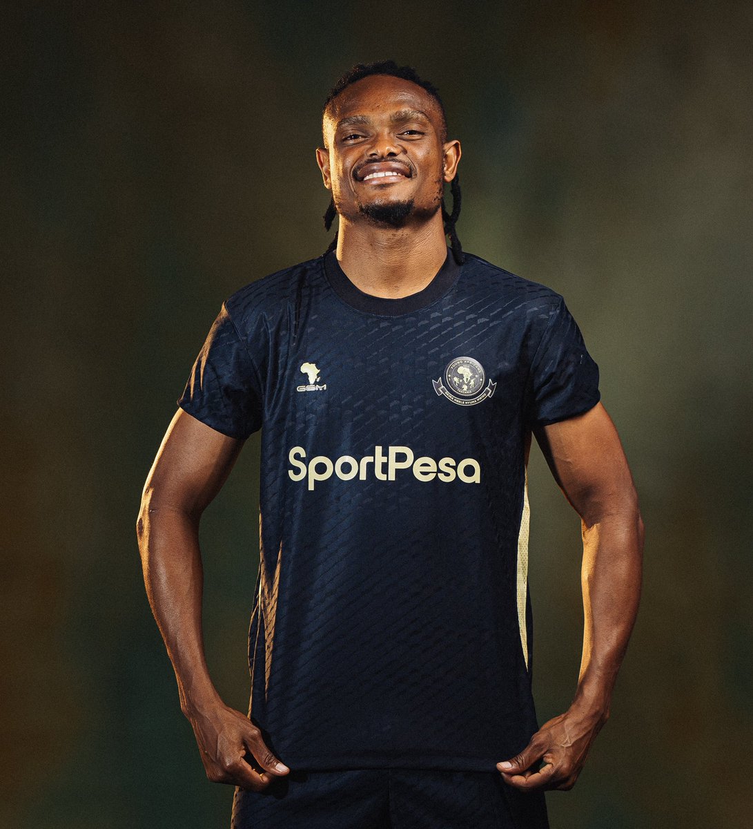 YoungAfricansSC's tweet photo. 𝐇𝐄𝐑𝐄 𝐖𝐄 𝐆𝐎

Third Kit #CAFCL 2026/27⚫️ https://t.co/iDUTBPOo7F