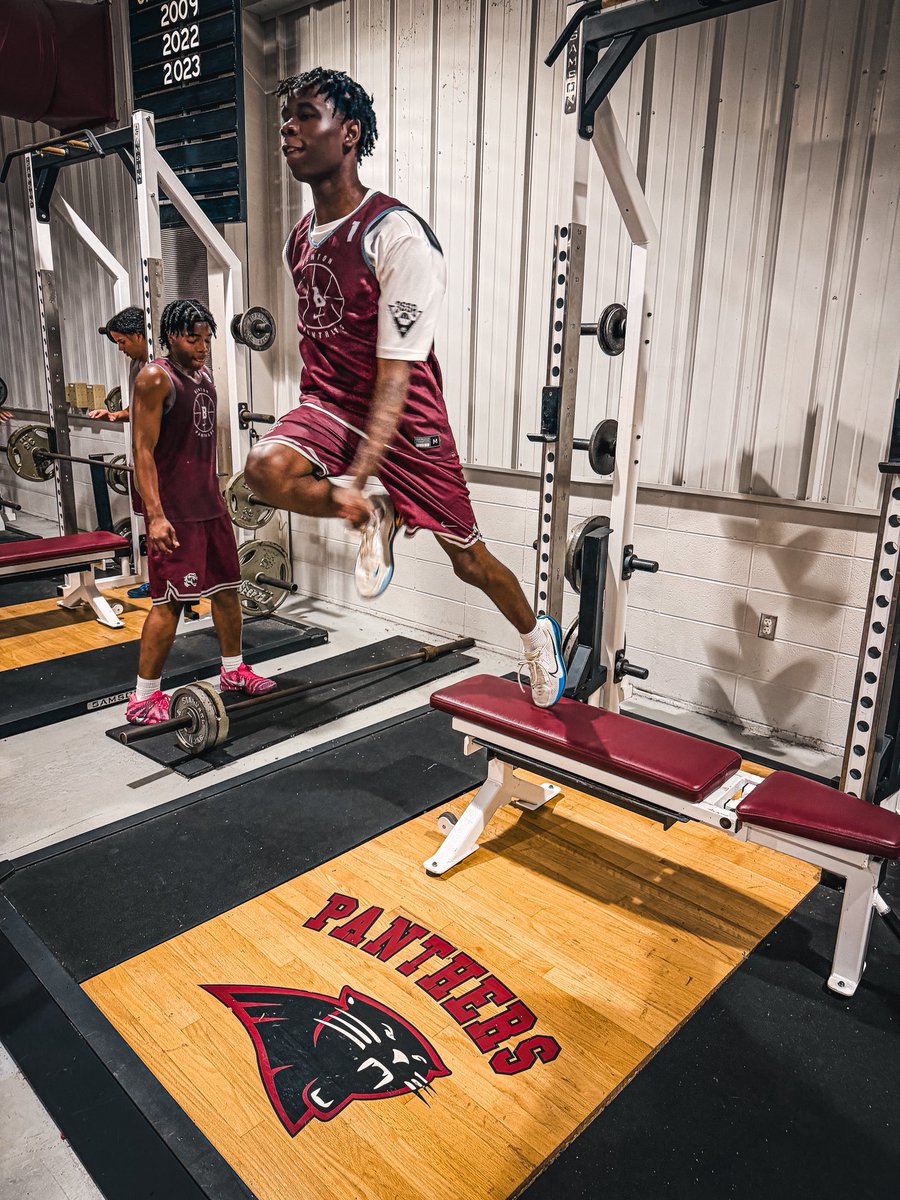 BoysBenton's tweet photo. Work. 

#TPW https://t.co/WqTD2iswqA