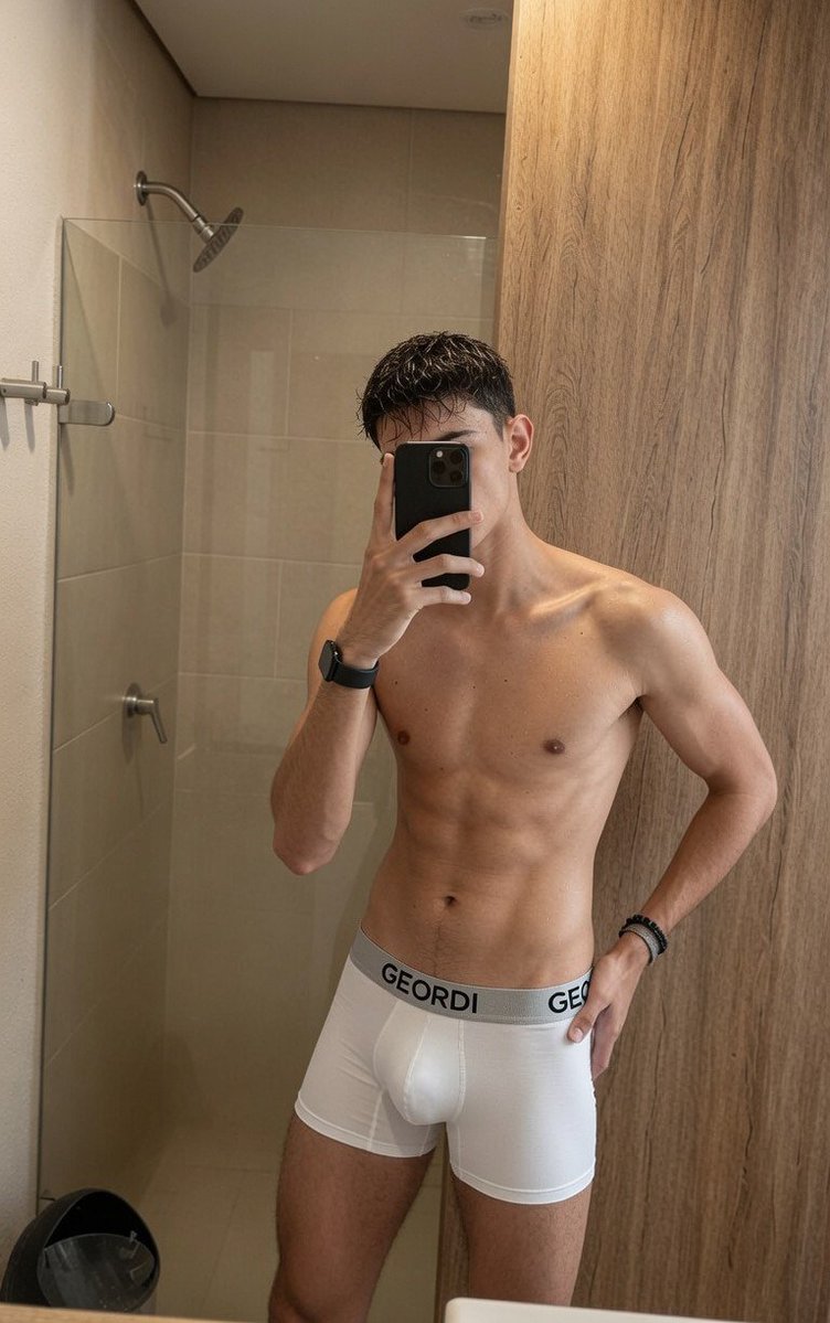 Youngboy1819's tweet photo. Do you want to take a shower together? https://t.co/rJifdf3CnV