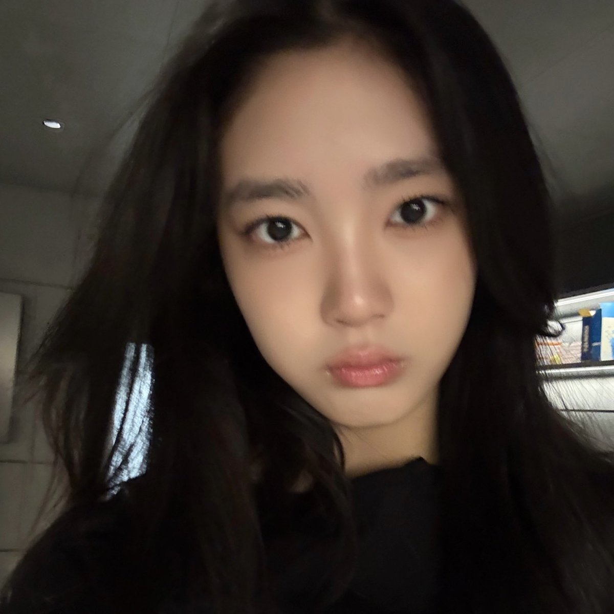 tuidyena's tweet photo. oh how i love natural eyebrows #antibleaching https://t.co/rPiYe1Ux2l