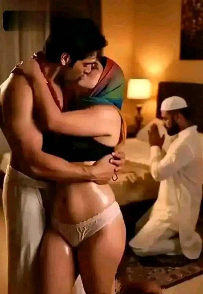 5yeif's tweet photo. خميس مبارك علي كل مسلمة ملتزمة متدينة 🧕����🕋مين حابة تقضي ليلة الخميس من بدايتها لنهايتة مع فحل مسيحي من اصل يهودي مبيشبعش نكاح ف لحم الاسلام✝️💋☪️✡️ https://t.co/SXunwlDq4s