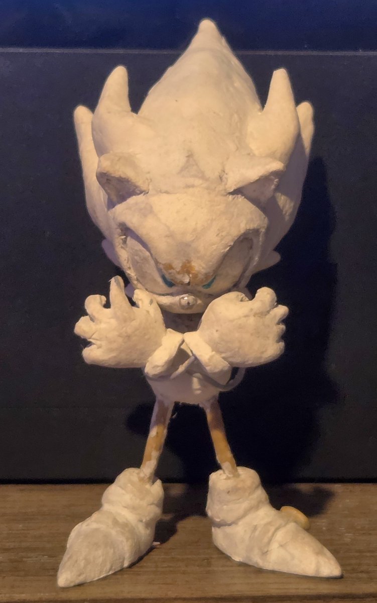 JUNIOONEONONE40's tweet photo. Had to redo the spikes, now I gotta carve and sand again... https://t.co/RGH6QxbZj1