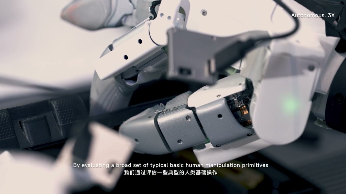 AgunkkVengeance's tweet photo. Does the two passive DoF structure in #TwinDEX provide enough compliance when twisting a bottle cap, or does robot-free data rely heavily on visual feedback for dexterous manipulation? https://t.co/u8KCu8Xlfm