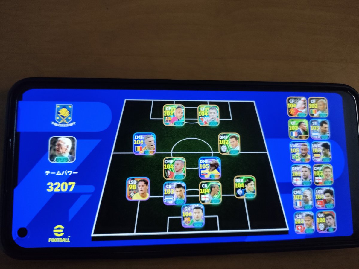 gk63pn's tweet photo. @Fidio_efootball ルーニーのところ、PKのアザールとどちらがいいんでしょうか？ https://t.co/8zXdb2Z3Jg