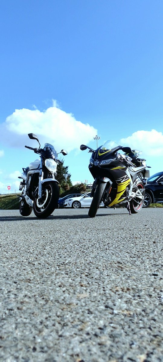 TigerAsp81's tweet photo. Concentración motera de Redondela del pasado finde. Más ruta por Pontevedra✌️🏍️🏍️ https://t.co/QCImo6ZAmQ