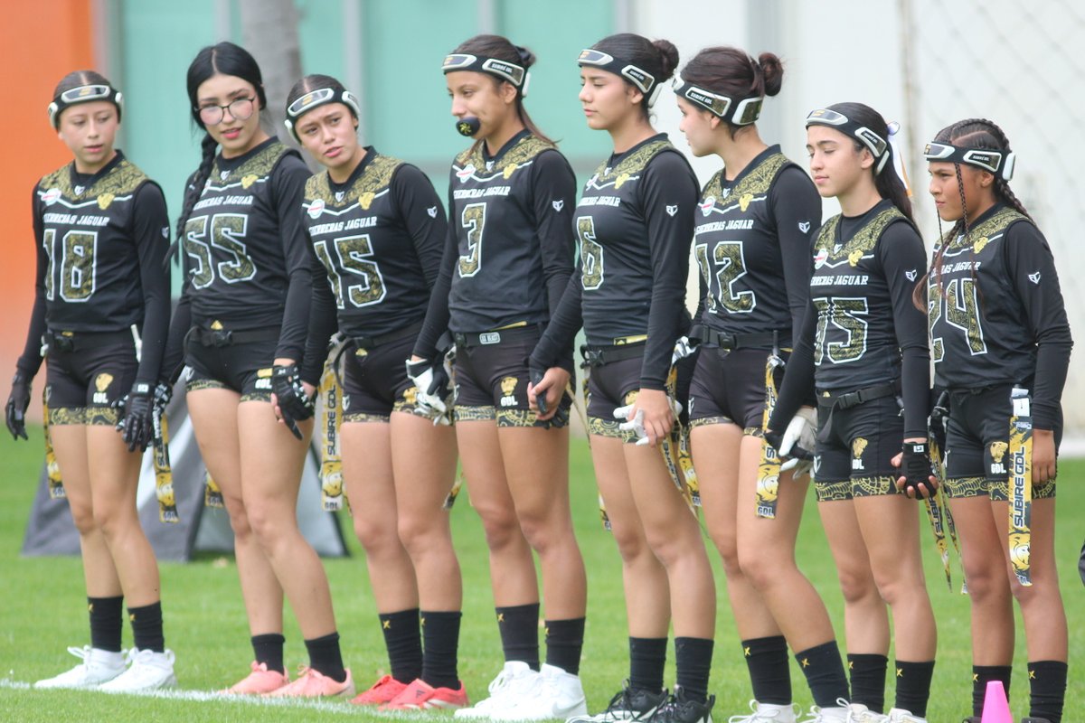 SuBireDeportes's tweet photo. Nuestras Guerreras Jaguar de flag football, categoría juvenil, disputaron la final del torneo de verano de la AFFO, recibiendo al equipo White Panthers.  En un duelo sumamente cerrado, que se definió por diferencia de sólo un punto, las rivales obtuvieron la victoria por 19 - 18. https://t.co/xTjJGyBFqO