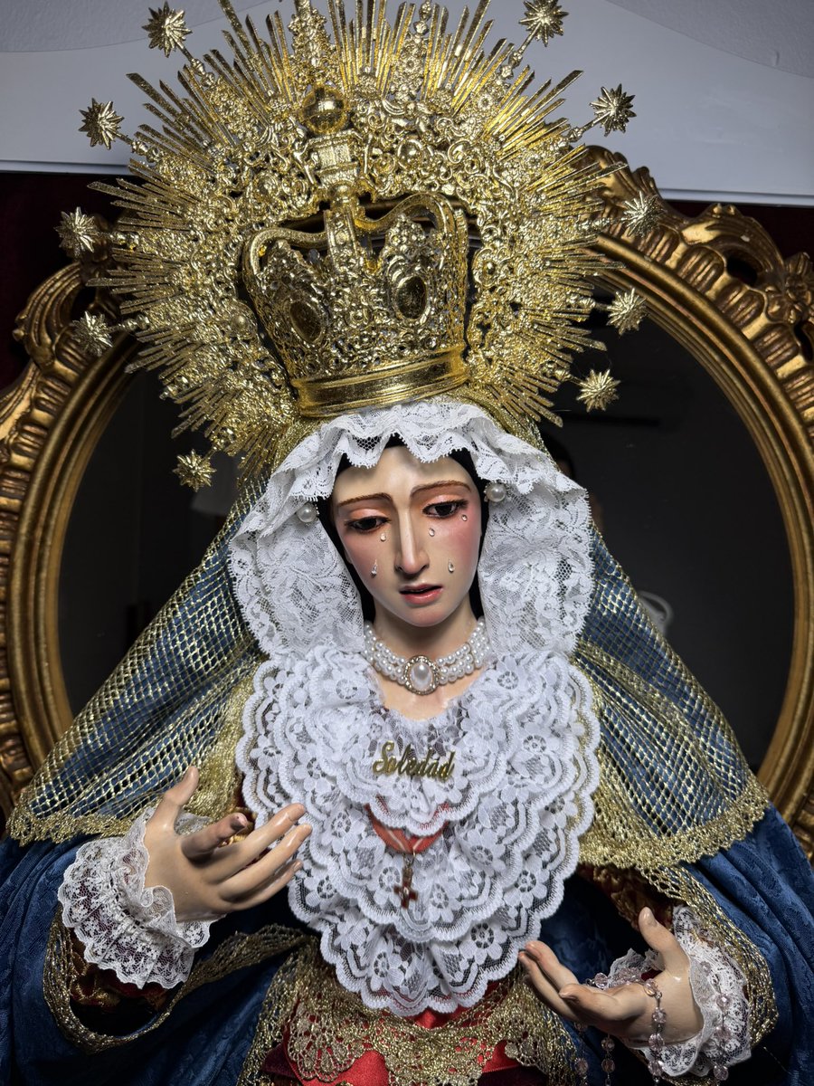 Daanii_esspp's tweet photo. Mi virgen de la Soledad ataviada para las cercanas fiestas patronales en honor a Santa María de Cuatrovitas e inicio del curso cofrade. https://t.co/sOG1YQqFDB