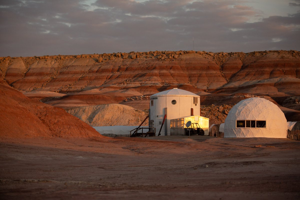 TheMarsSociety's tweet photo. Field trip to Mars? Not quite. 😉🚀 But K-12 educators CAN bring the Red Planet into the classroom and get students excited about science, exploration & our future on Mars. Apply by Sept. 14 (5 pm PT)! https://t.co/FphiHh9hQG #education #teachersonmars #utah #stem #mdrs https://t.co/G5kA4dvY5w