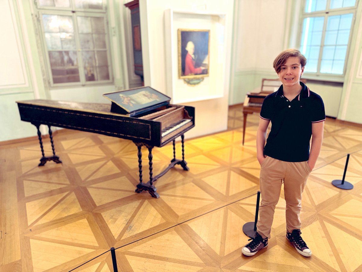 RomeoMarquez's tweet photo. Los pianos de Mozart https://t.co/BIxqSfLh4b