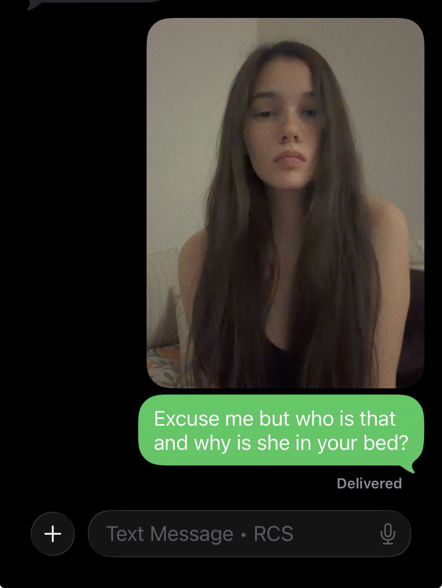 korixlovee's tweet photo. Wtf 🤬 https://t.co/XjEYmRRAlP