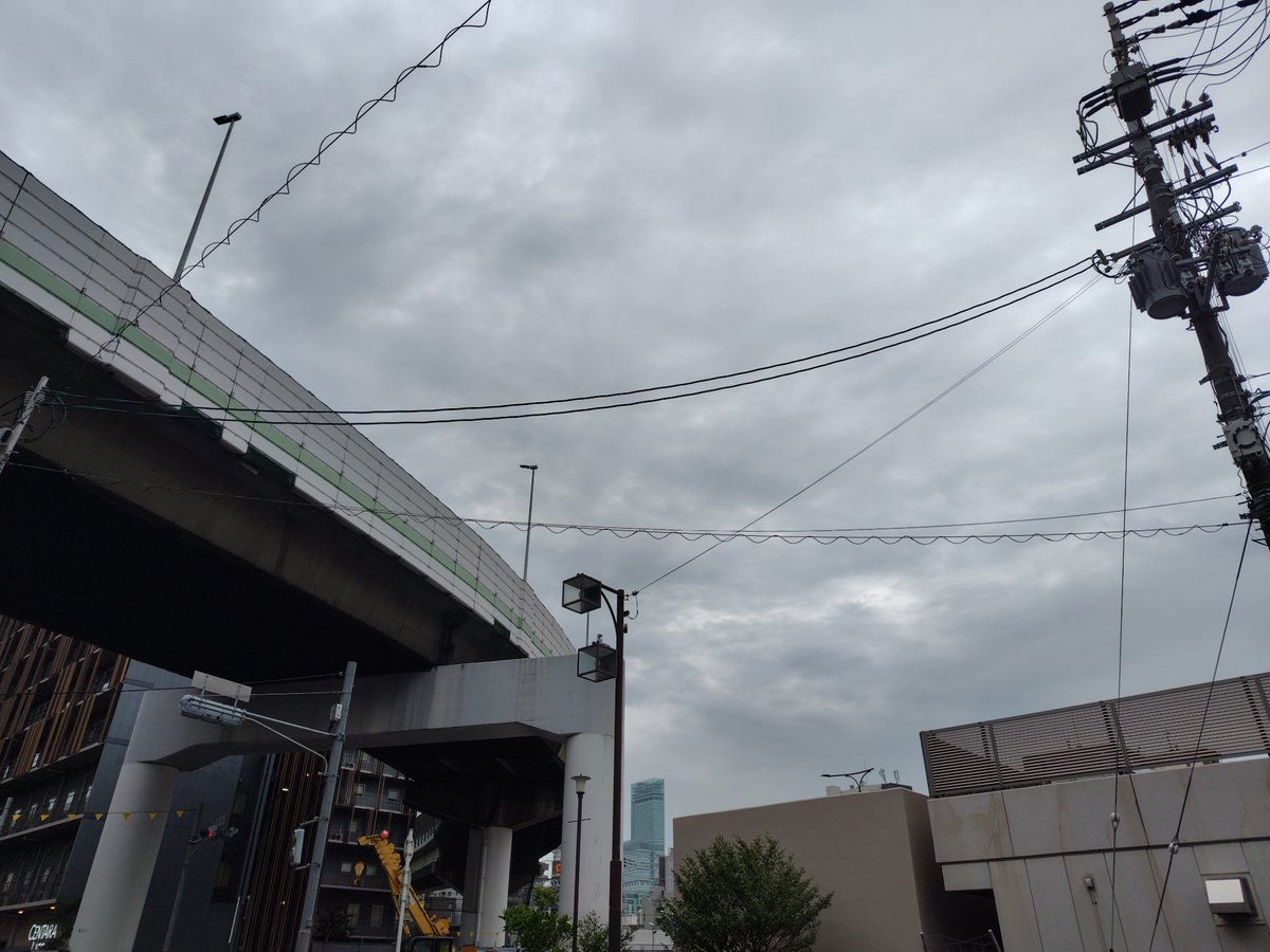 ODAkizuten's tweet photo. おはようございます☁️
木津市場の業務用スーパー、オーディエーです

カサアルバートのスペイン産エクストラヴァージンオリーブオイル、ピュアオリーブオイル、ブレンドオイルの３点が新しく入荷しました。

色々なお料理に合わせてご利用ください😊

#企業公式が毎朝地元の天気を言い合う https://t.co/fC6K5QjBU4
