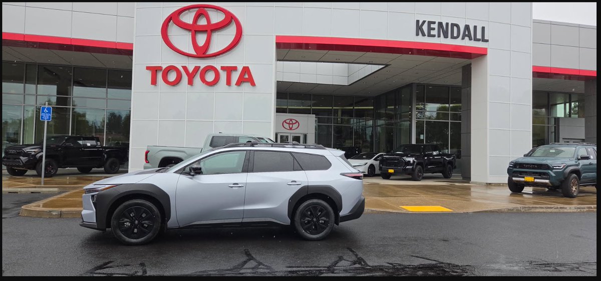 bendtoyota's tweet photo. Big thanks to Derik Pulver for helping Christopher Z get exactly what they wanted. Buy yourself a present:
https://t.co/0PIDwRAZB3
#kendalltoyotaofbend #toyota #toyotabzwoodland #bzwoodland #centraloregonlife #bzwoodlandlife #kendallauto #letsstartsomethinggreat https://t.co/0hUqaOqo6E