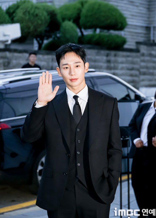 hae_na_41_71's tweet photo. 一夜明けても無理🫠💘💘💘

  #チョンヘイン
  #정해인
  #JungHaeIn https://t.co/03dP9tVfGf