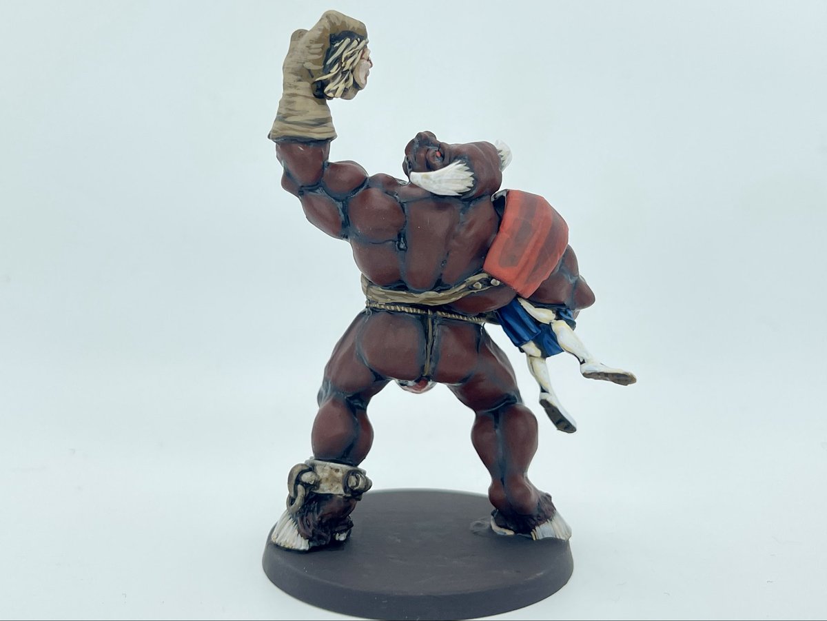 PaintsDb's tweet photo. Something a bit different tonight, a couple of miniatures from Heresy for Bloodbowl. Not sure if I should drench the Minotaur in blood from the elf who’s head he’s just pulled off or not 🤔 https://t.co/clmiRdRYXG