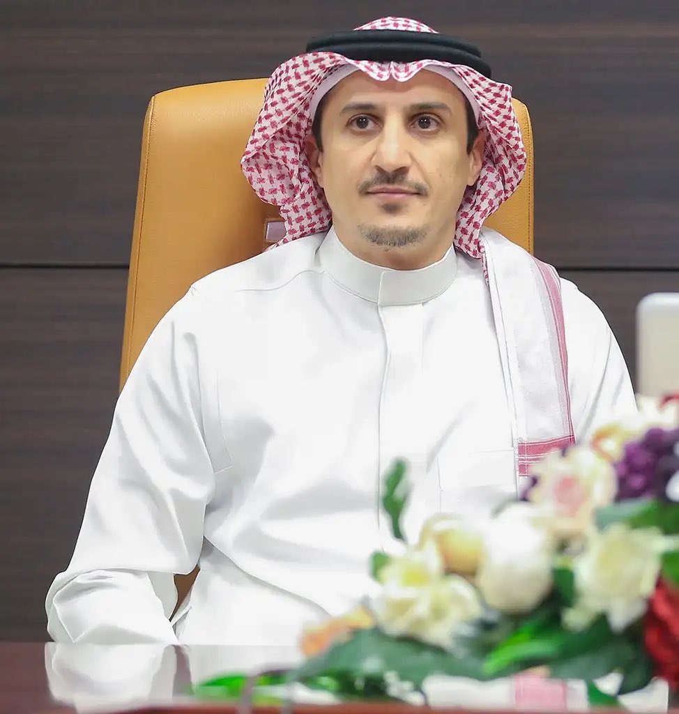 a_alhanyan's tweet photo. باشر أمس "نواف التمياط" عمله في نادي #الهلال بشكل رسمي.

سيتم الإعلان عن الهيكلة الإدارية الجديدة قريبًا، ومن المنتظر أن يكون  ضمن الإدارة التنفيذية. https://t.co/3LuVIsD6O2