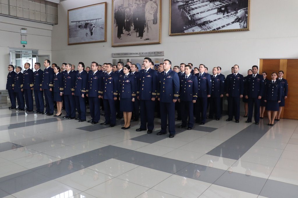 FACh_Chile's tweet photo. 77 años de labor al servicio de los sistemas de armas #FACH conmemoró la División de Ingeniería y Apoyo Sistemas de Armas, unidad responsable del soporte técnico y logístico que contribuye directamente al alistamiento operacional de la Institución. https://t.co/gC7ecEtcS7