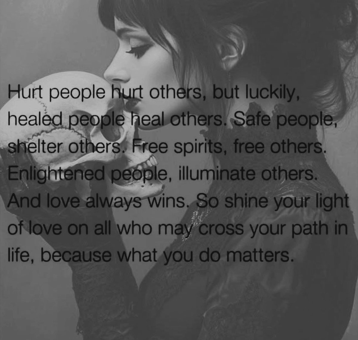 AuthorVigil's tweet photo. #Brivigilauthor #beautyindarkness https://t.co/fOH4bOlHub