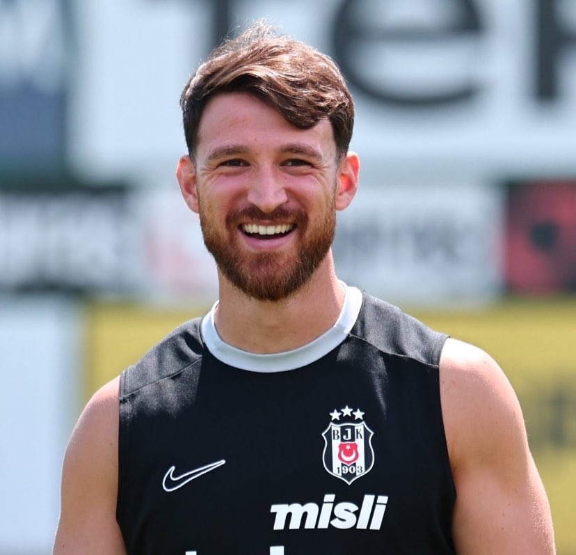 UttkuKoc's tweet photo. Ayağına taş değmesin… #SalihÖzcan https://t.co/dELdMynLaH