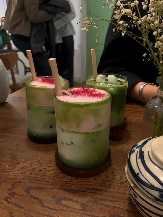 backupjazmin's tweet photo. I just received matcha 🍵(10) from Moe via Throne. They know I deserve it 🎀 https://t.co/NXxmFFViv6