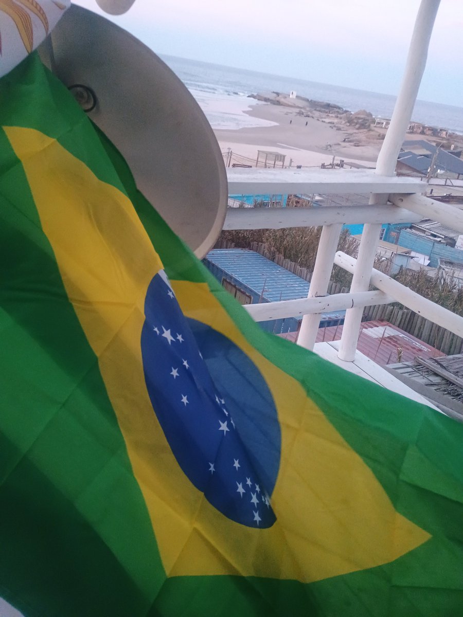 PP2KR's tweet photo. Gf35 with the host and guest flags. https://t.co/4oHrg9CFl1