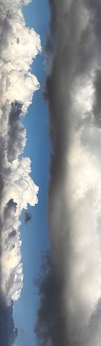 naturehealyou's tweet photo. magical sky https://t.co/qLEYCtCVSU