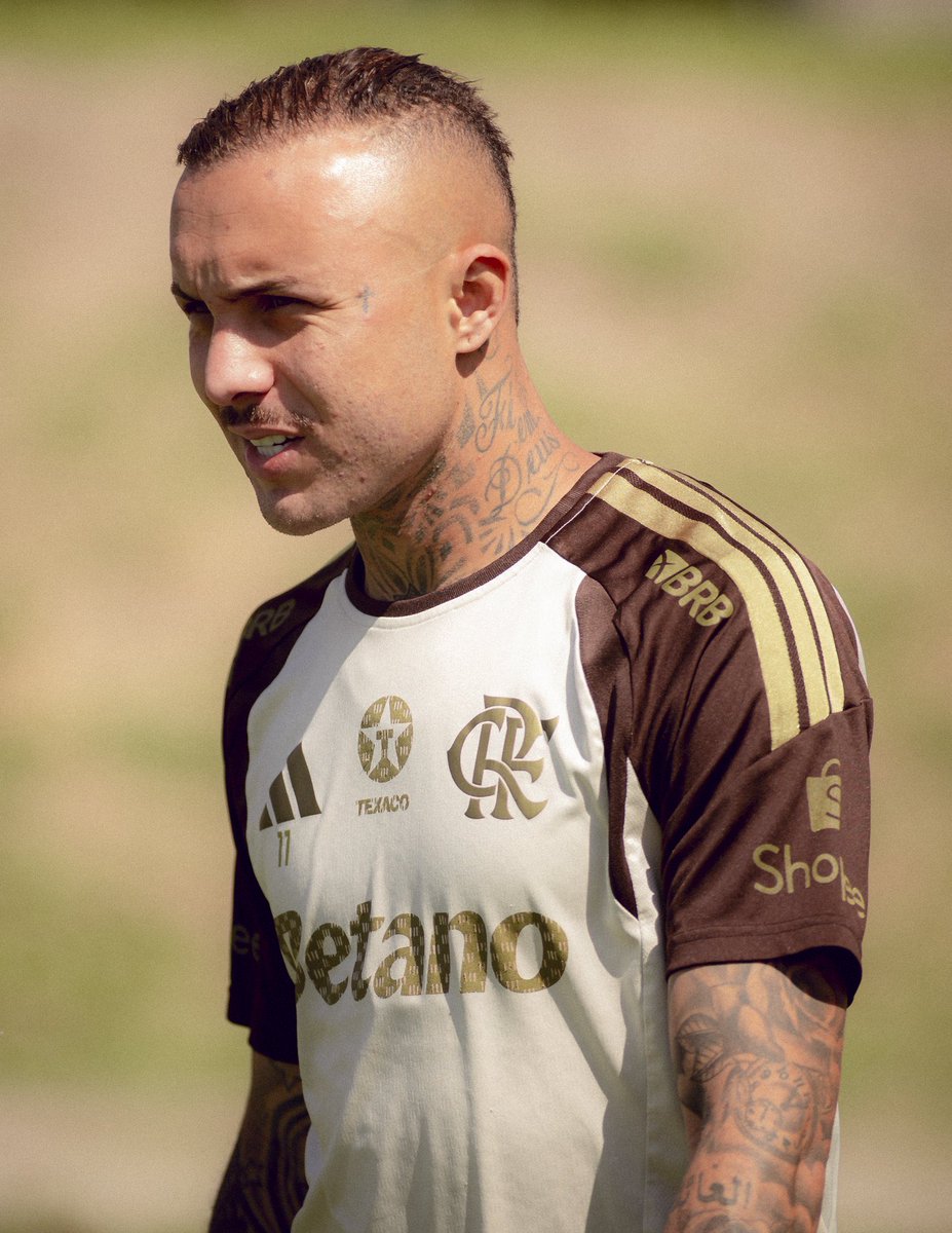 informafogo's tweet photo. 🚨 | Everton Cebolinha recusou a proposta do Botafogo. O atacante agradeceu, mas entende que é o momento de sair do Rio de Janeiro.

— @venecasagrande https://t.co/SHganA2blQ