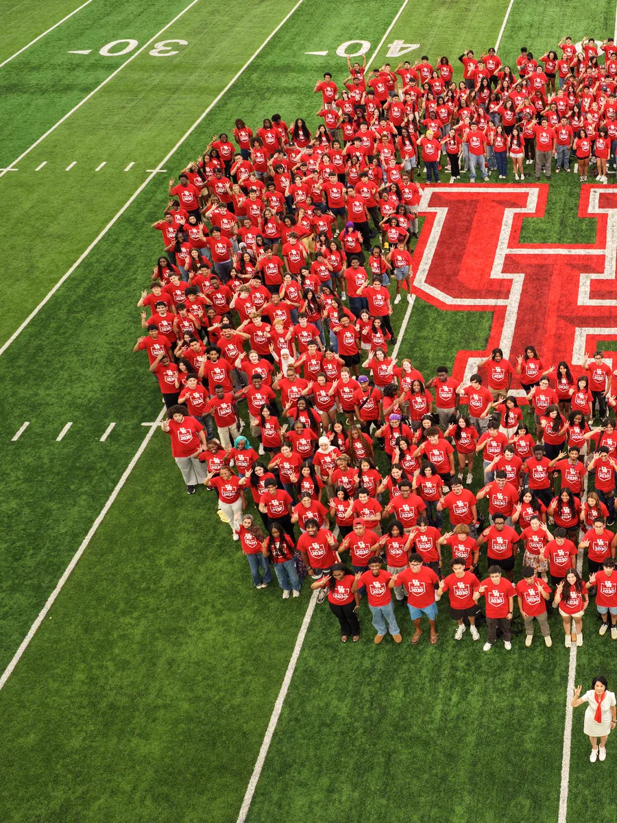 One half of the Class of 2030 photo, zoomed in.