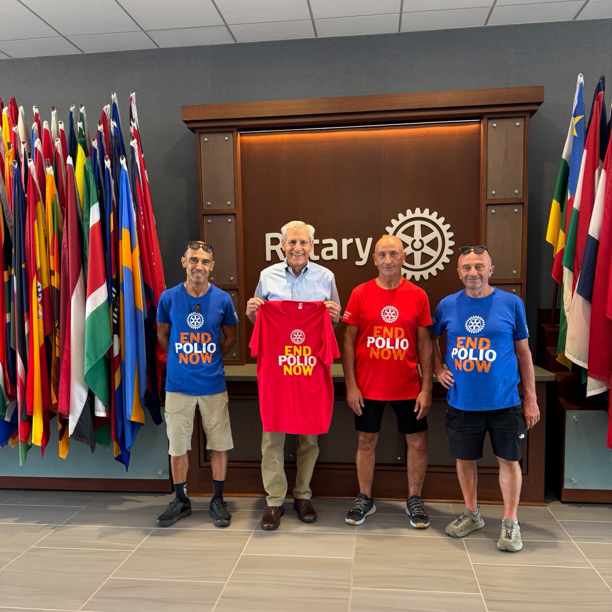JohnHewko's tweet photo. I had the honor of meeting three Rotarians from Italy who are biking Route 66 from Chicago to Santa Monica to raise funds for #EndPolio. 

Wishing them a safe ride and great success on their journey to support @EndPolioNow 🚲 https://t.co/V1nuD66Ijv
