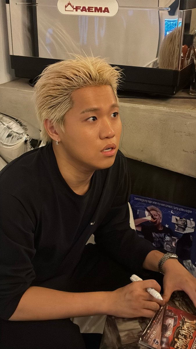 eternal324_'s tweet photo. 우리이거한범만더합시다…. https://t.co/lC4OZuPmHg