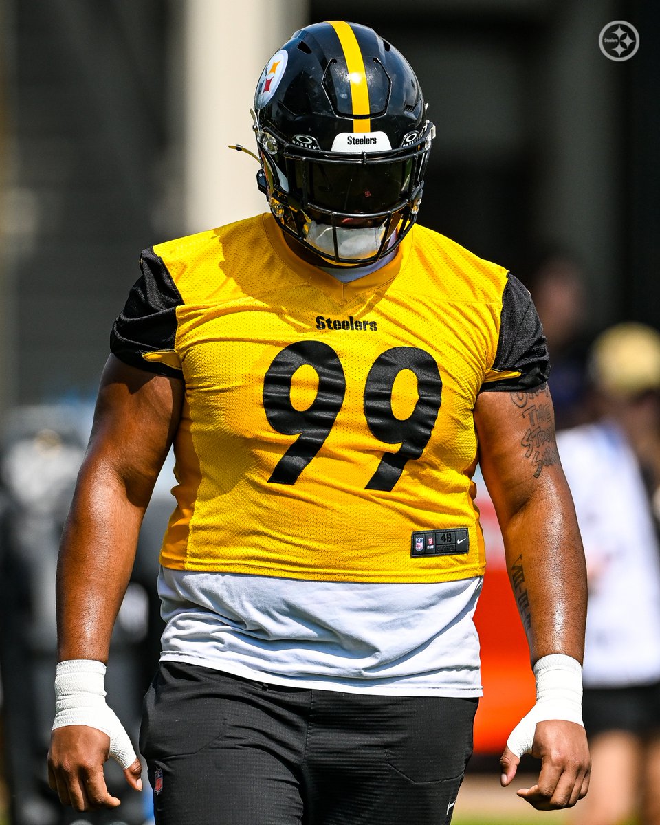 steelers's tweet photo. Back in the lab 🧪

More 📸: https://t.co/9vS6W0WvdN https://t.co/RXJVYNWJIF