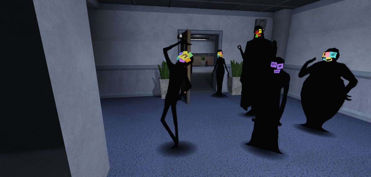 CactisSnow37792's tweet photo. is this the flowery guy everyone is talking about in the doors update? don't really see it ngl https://t.co/oJ9Gmnd3dn