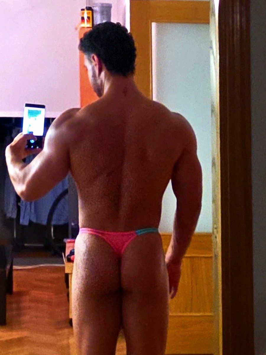 mattkmacho's tweet photo. the strapp metal thongs arrived 😳 https://t.co/WqY1vinAGw