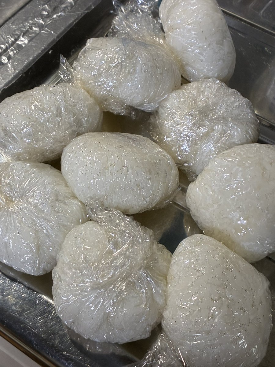 kyoko214's tweet photo. 久しぶりのおむすび🍙 https://t.co/1qNIuVBaU5