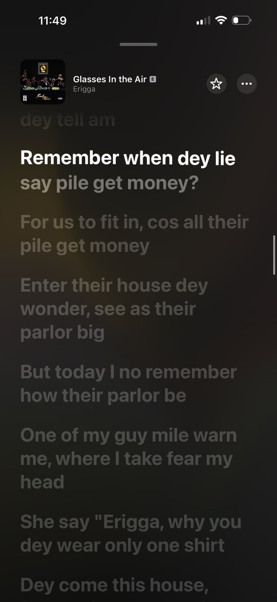 effxzzzyy's tweet photo. erigga wey dey sing music like this come online tweet just as his music literally sounds but mr davido think say na sub😭😭😭 what an insecure guy mehn. https://t.co/ibYWASo6lW
