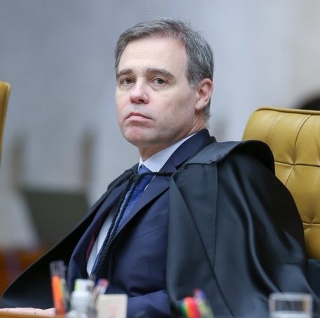meioindep's tweet photo. 🚨ATENÇÃO: Vorcaro revela a Mendonça trama para eliminá-lo em avião da PF: “Ninguém duvidar se dissermos que você se jogou” https://t.co/cTbOMisibQ