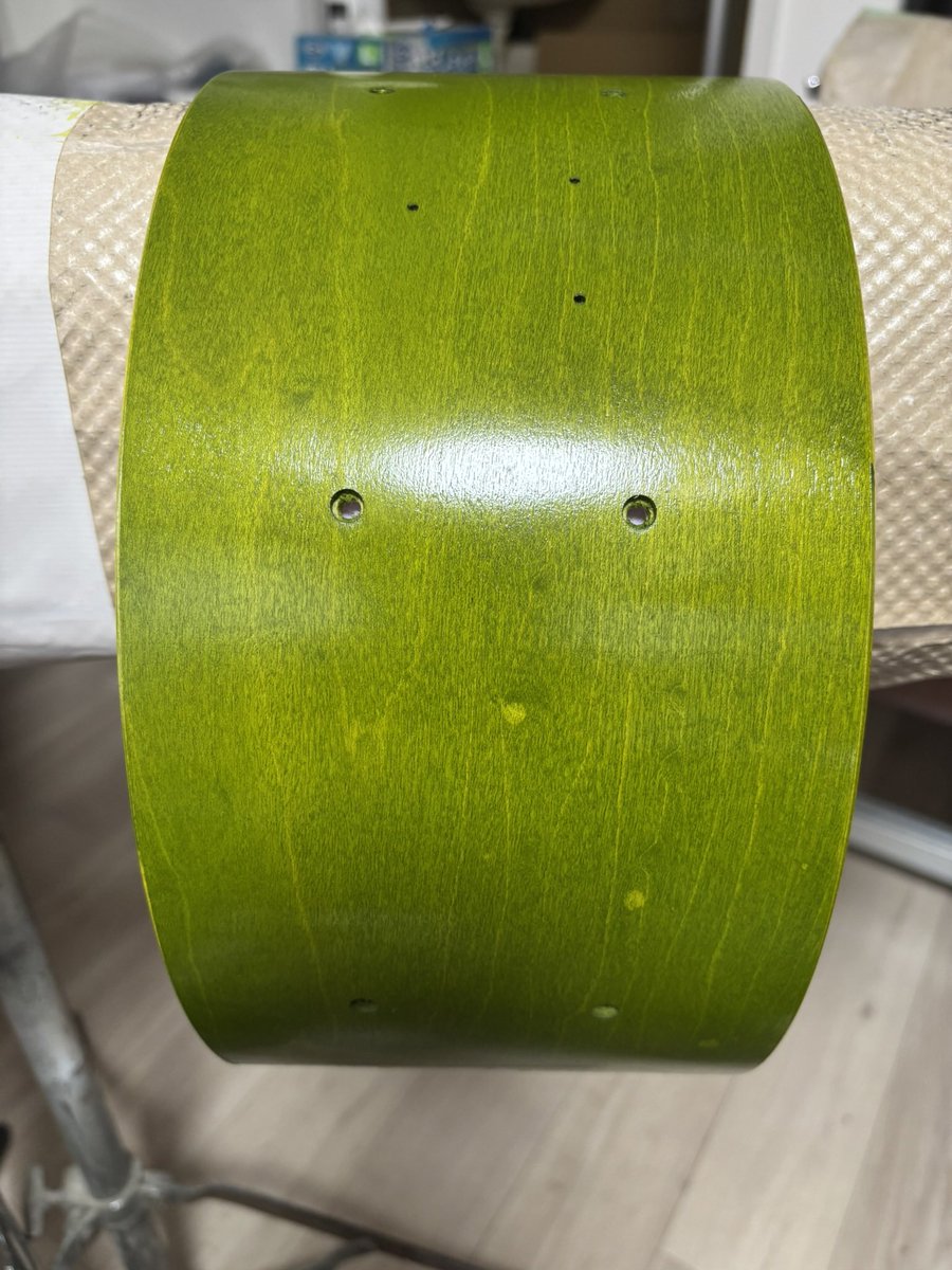 riddim61's tweet photo. Custom Order. Maple10ply / 12"x5.75" SD (dandelion)_ Final painting stage.
塗装最終工程。
@japan.percussion.center
#riddim_customdrums
#customdrums https://t.co/ISmj86yxwR