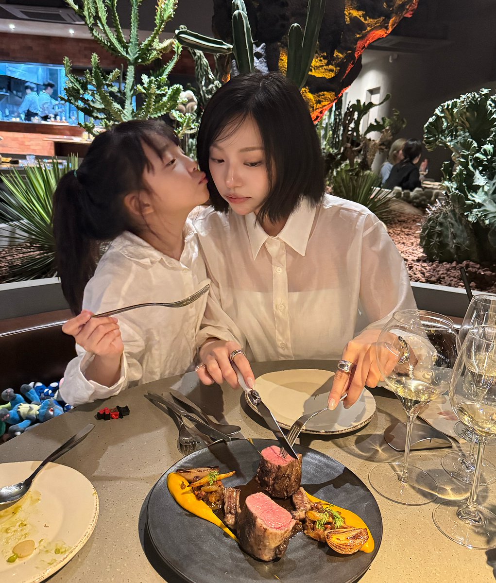 ROBERTOS02's tweet photo. 兄貴、いつも助けてくれて本当にありがとう！ 🍻🌙
TgxL https://t.co/mygLpIIze6