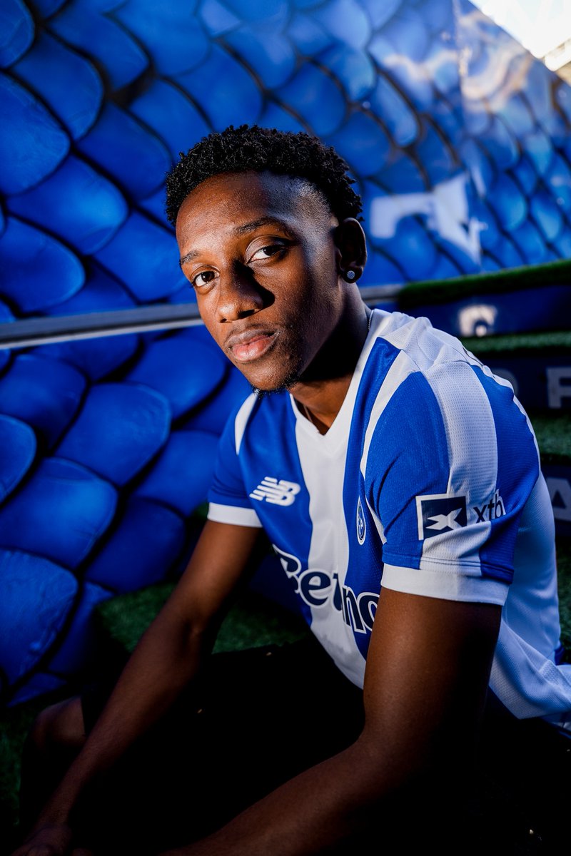 FCPorto's tweet photo. MEC é 🐉 https://t.co/nZ7lZ0WJvb