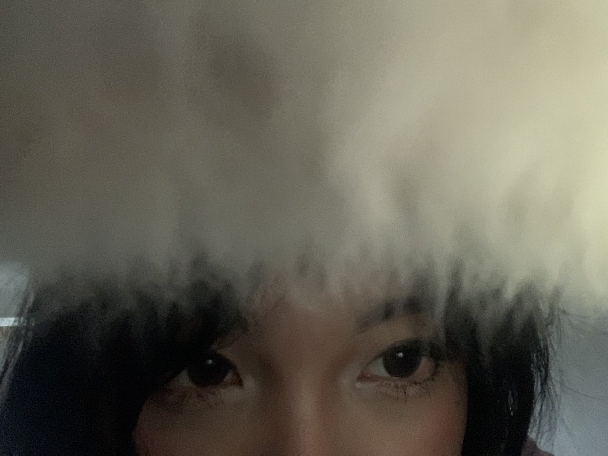 flan____n's tweet photo. classes got cancelled.. im going back to sleep https://t.co/YMm2L3jxpu