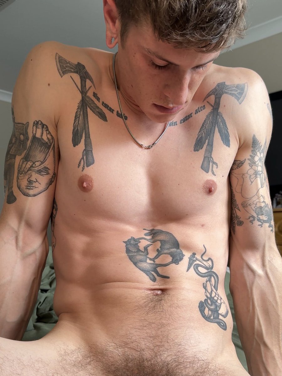 sanmartinoz's tweet photo. Body shots https://t.co/K5d9plnXIG